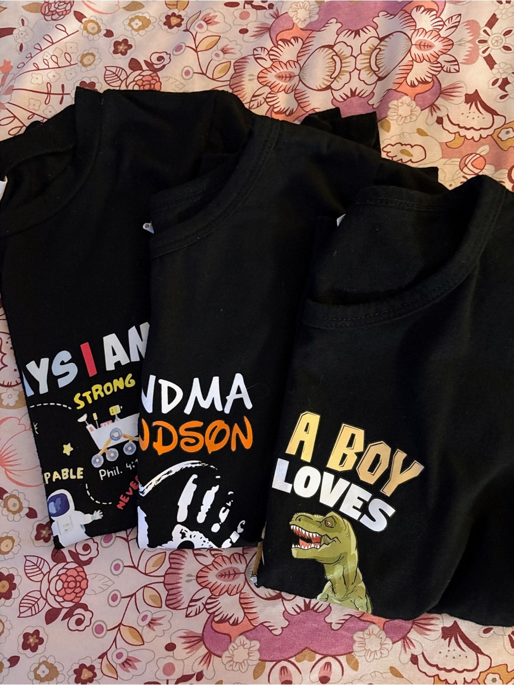 3 Pack Graphic Tees Boys 7 - Picture 2 of 16